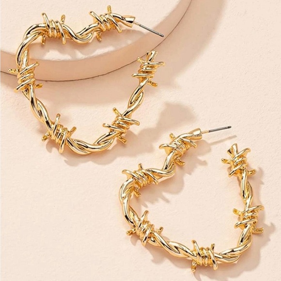 Gold Hoop Earrings R19 - Picture 1 of 2